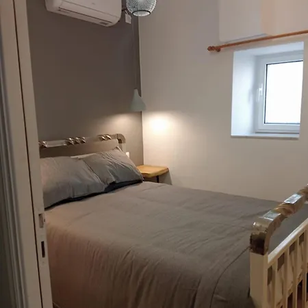 Limonospito Apartment *