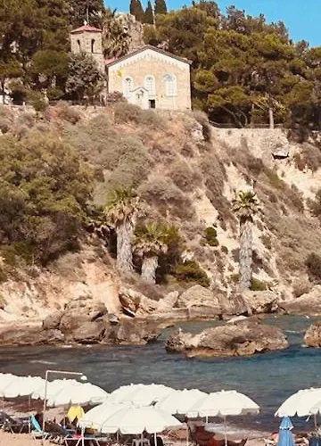 Limonospito Koroni (Messinia)